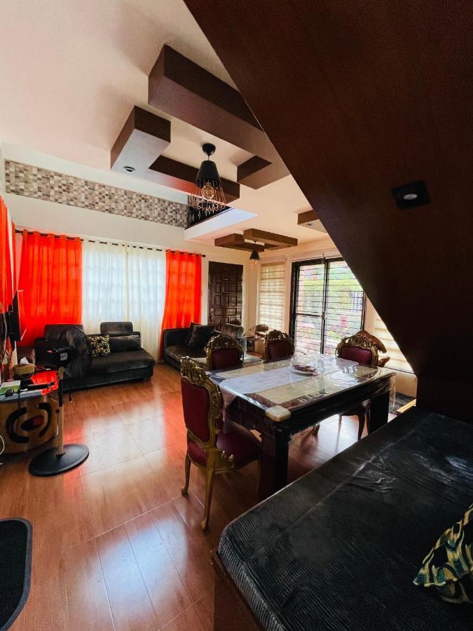 Villa Resthouse Fully Airconditioned W/ Private Parking à Tuguegarao Extérieur photo